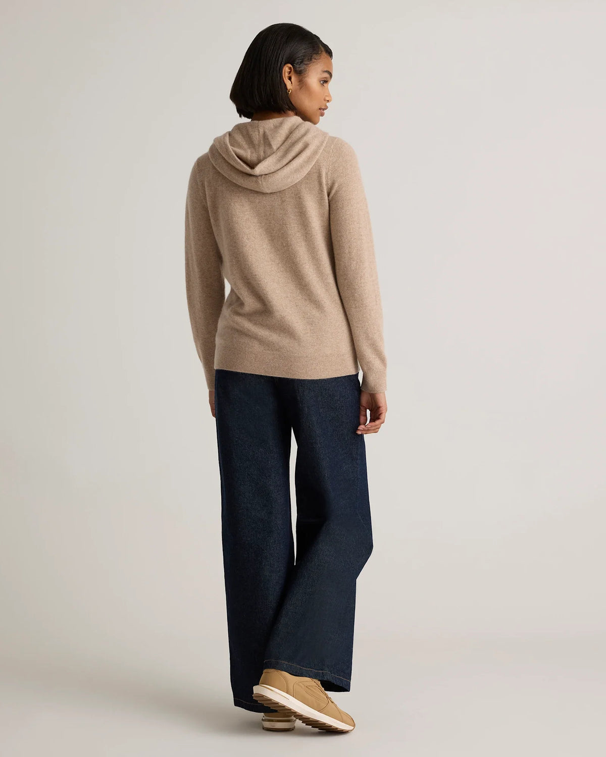Oatmeal cashmere hoodie sleeve detail